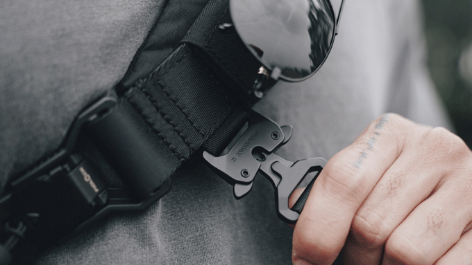 PIXEL SLING KINGSONS ピクセルスリング キンソン ショルダーバック 斜めがけ